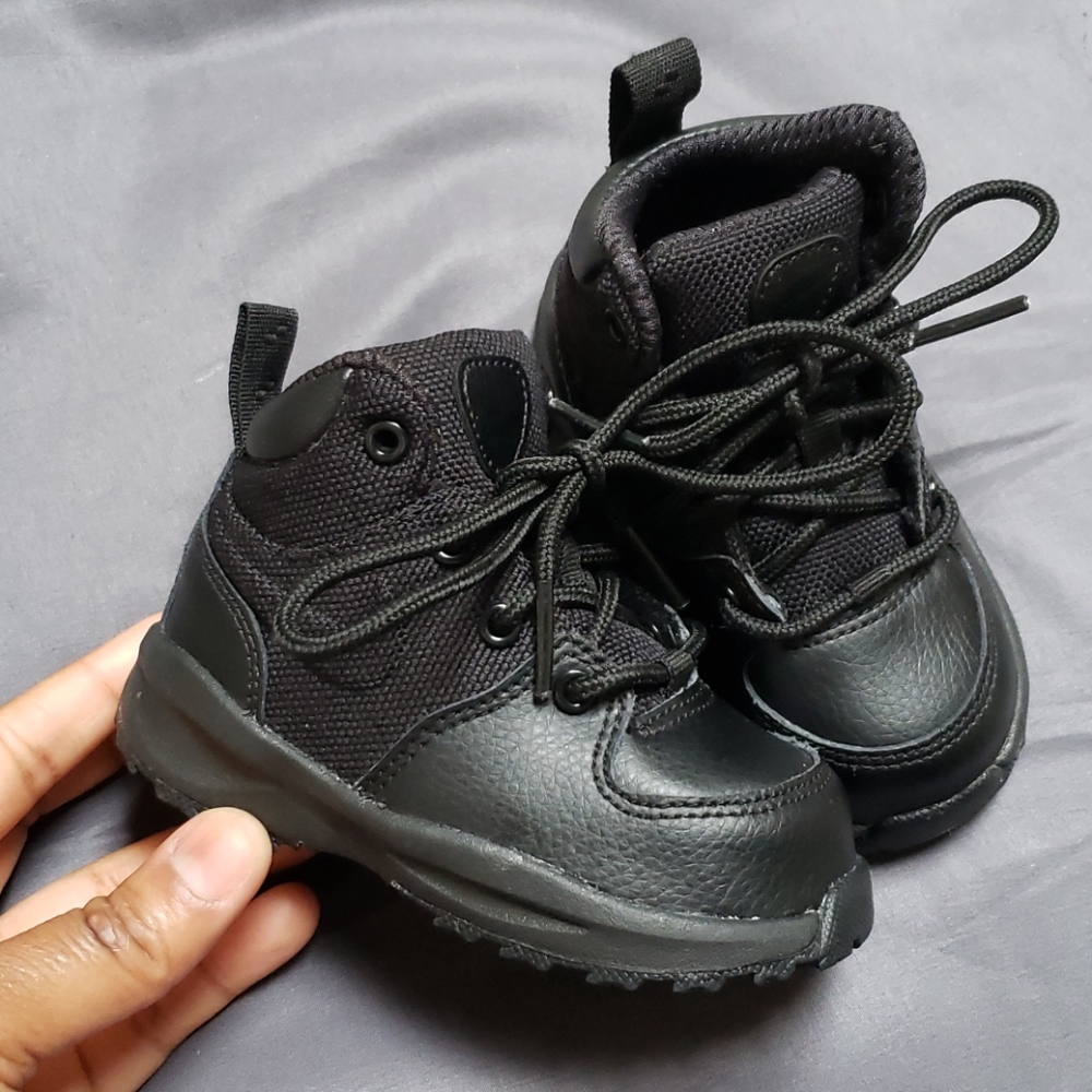 Nike Boots